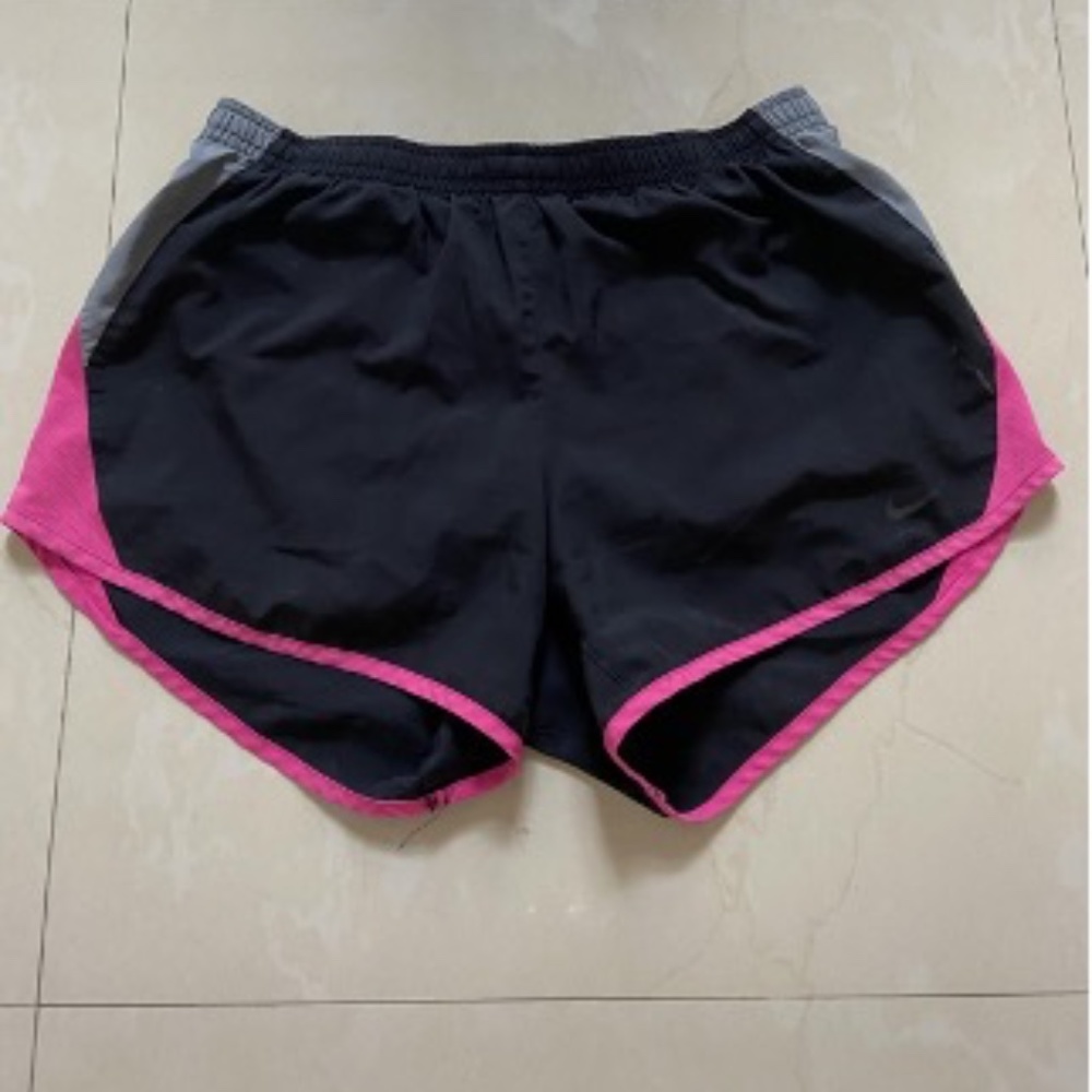 Sport shorts black, size S